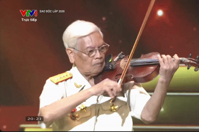 Đại tá Doãn Nho 93 tuổi chơi violin, ca sĩ Cẩm Vân gây xúc động ở 'Sao độc lập'