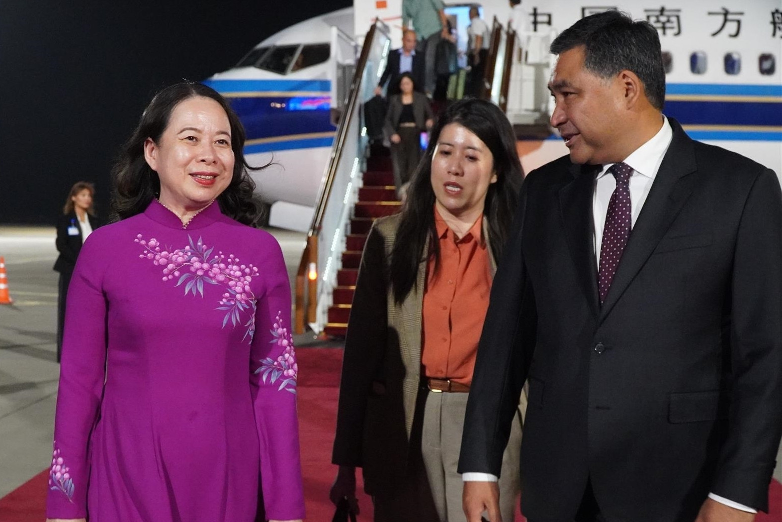 Phó Chủ tịch nước bắt đầu dự hội nghị SCO tại Kyrgyzstan