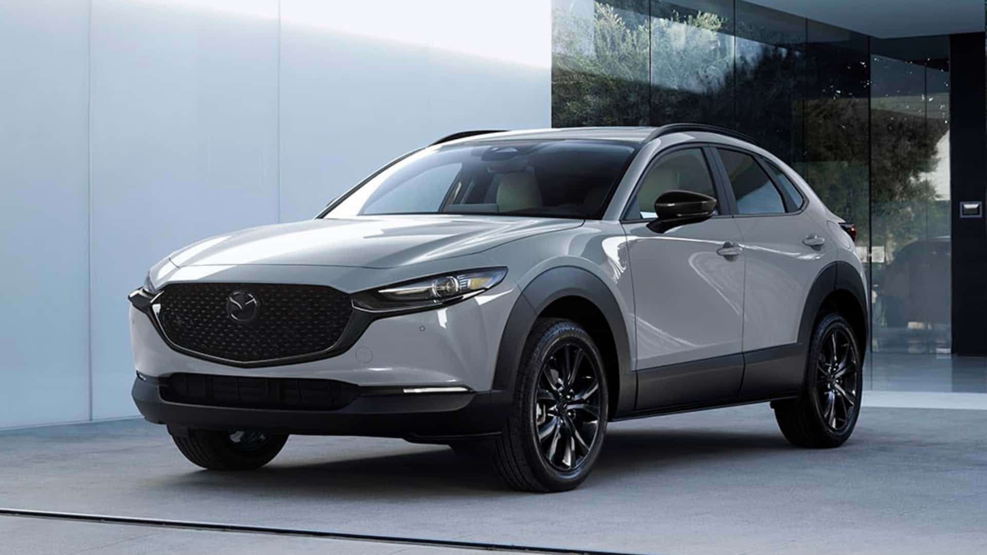 mazda cx 30 turbo vs toyota corolla cross hybrid comparison (1).jpg