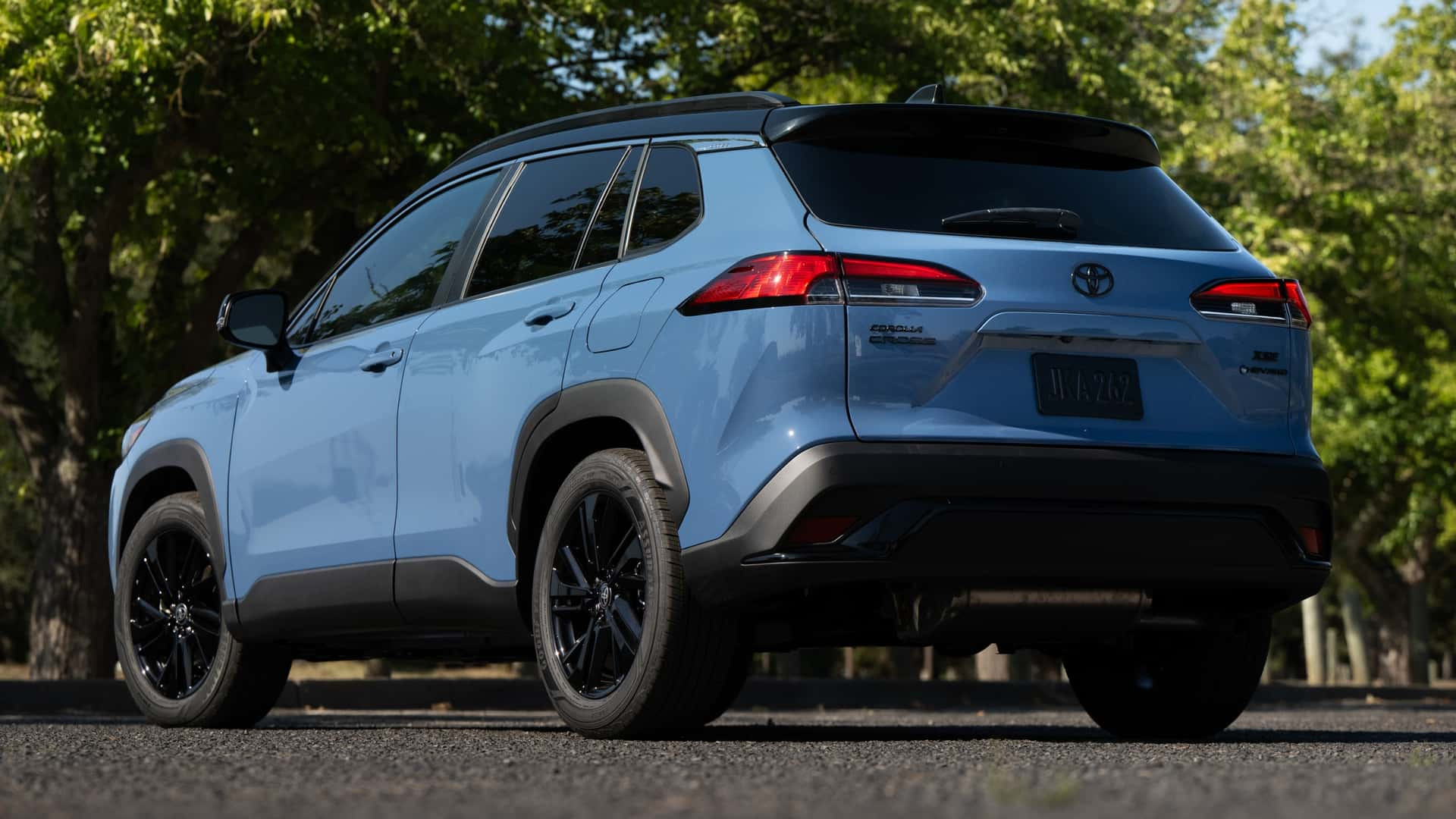 mazda cx 30 turbo vs toyota corolla cross hybrid comparison (4).jpg