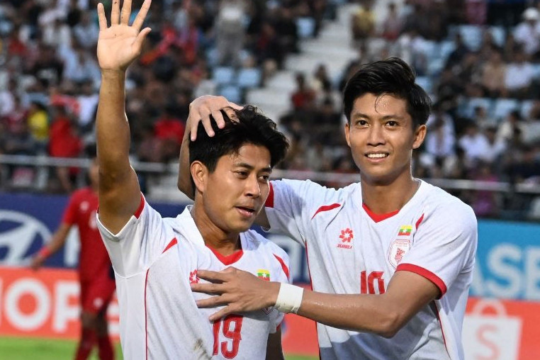 Myanmar thắng Lào 7-2, mơ vé bán kết ASEAN Cup 2026