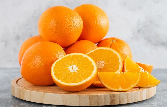 Nghiên cứu mới xác nhận nhiều người vứt bỏ phần bổ dưỡng nhất của quả cam