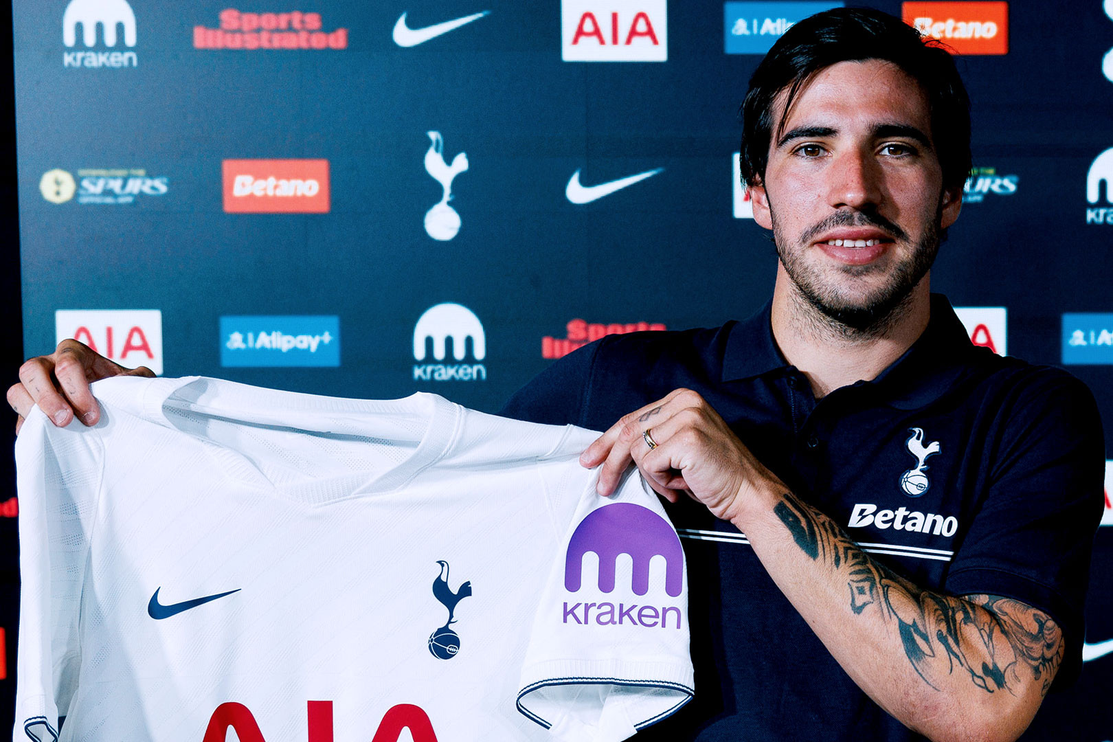 Tonali Tottenham.jpg