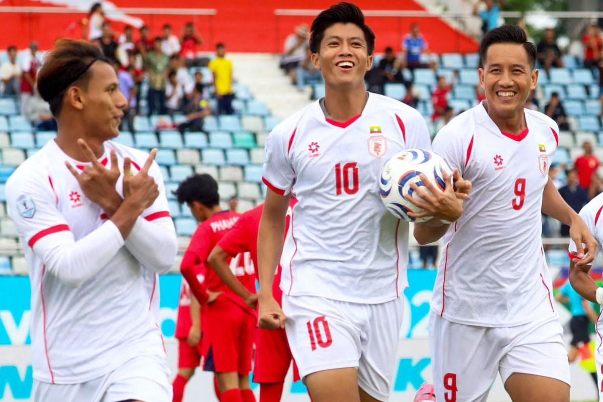 Video bóng đá Myanmar vs Lào: Cơn mưa 9 bàn thắng