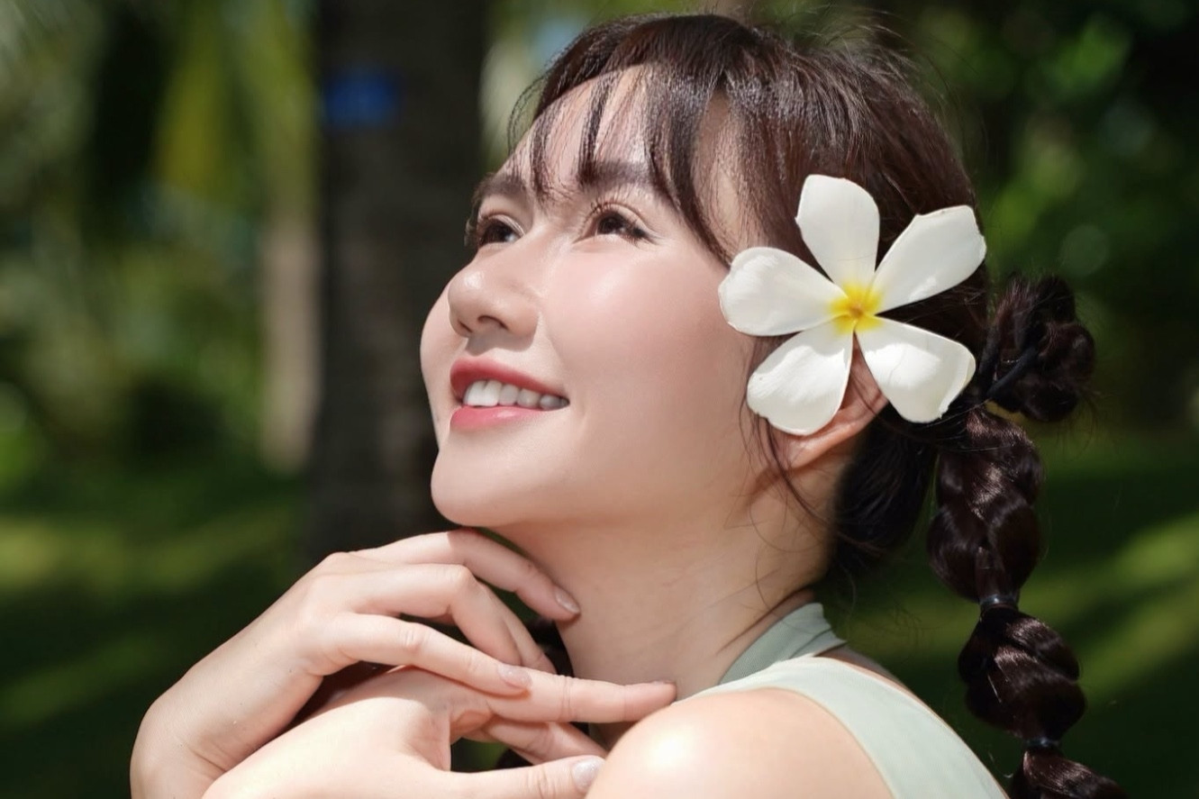 Cuộc sống của diễn viên Hương Giang sau khi kết hôn với chồng hơn 11 tuổi