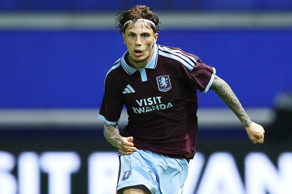 Garnacho gặp họa lớn ngay khi cập bến Aston Villa