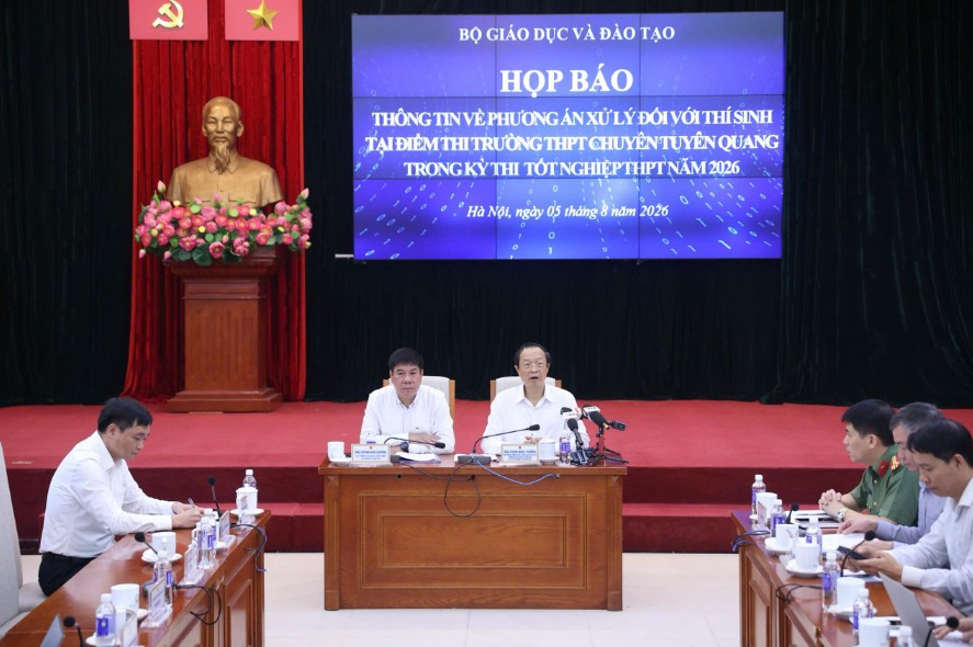 hop bao Tuyen Quang.jpg