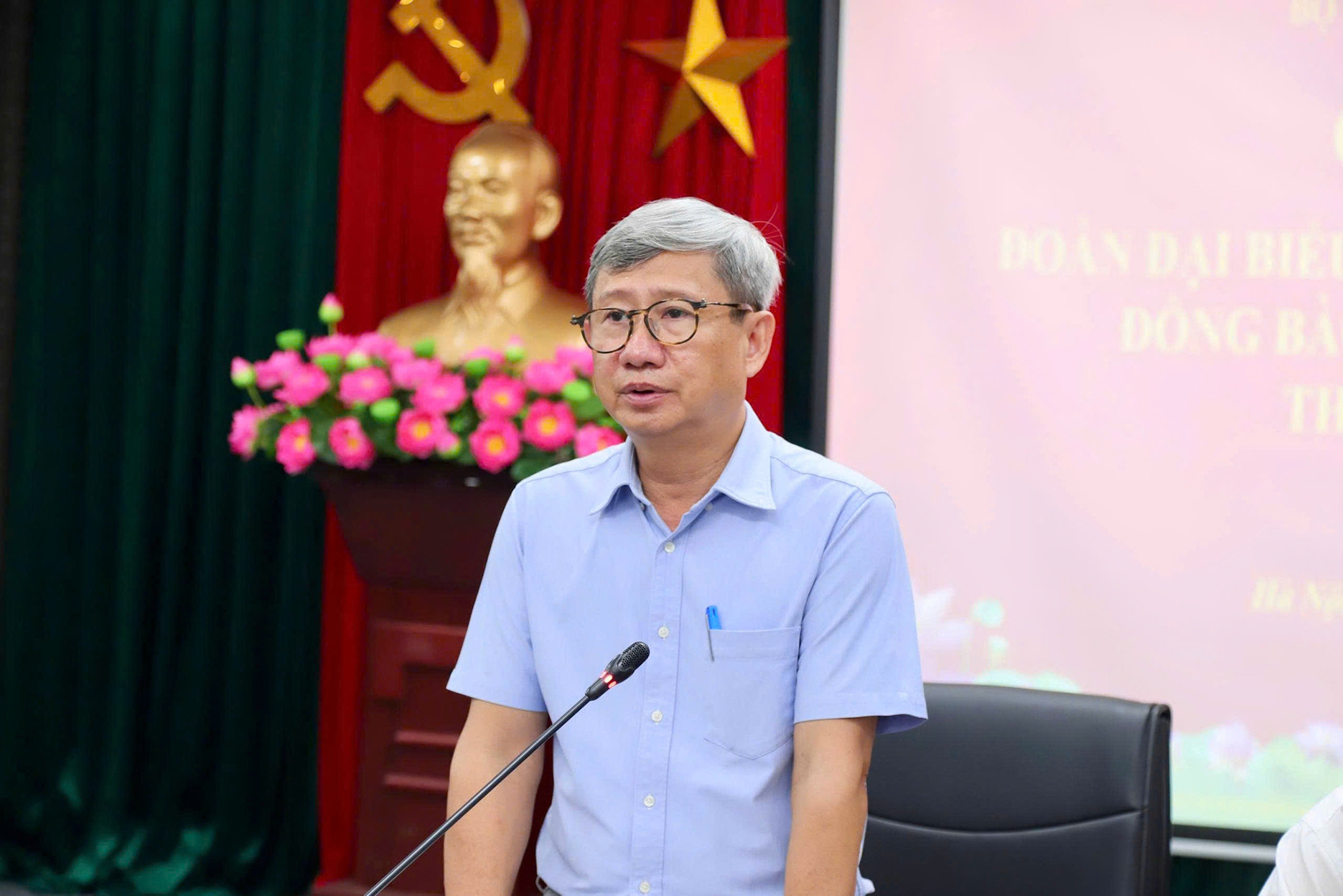 Y Thông 2.jpg