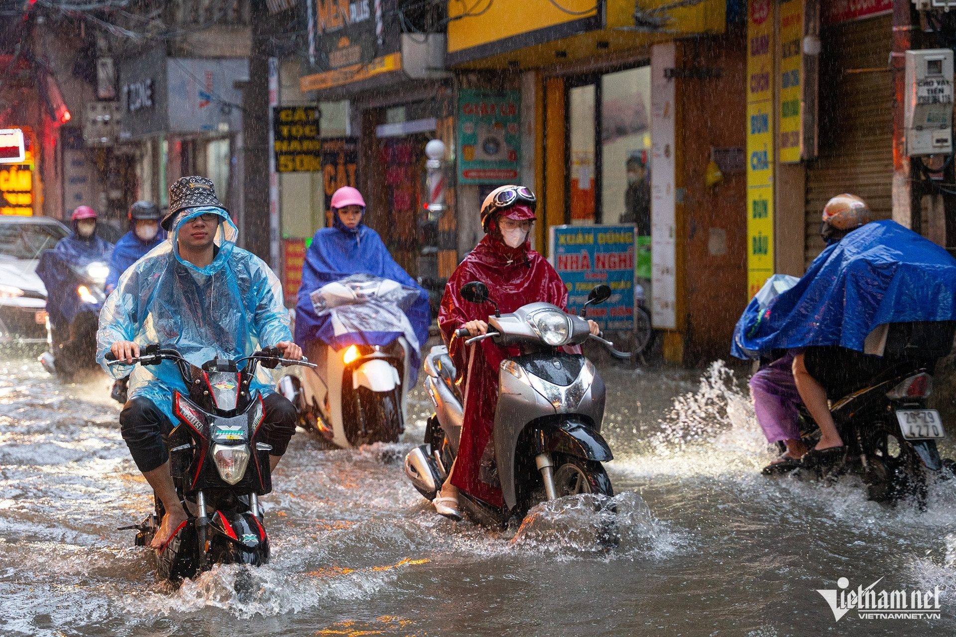 Dự báo thời tiết 7/8: Miền Bắc còn mưa lớn, Hà Nội tăng nhiệt lên 33 độ