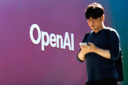 AI của OpenAI và Anthropic tự tạo danh tính giả để tấn công mạng