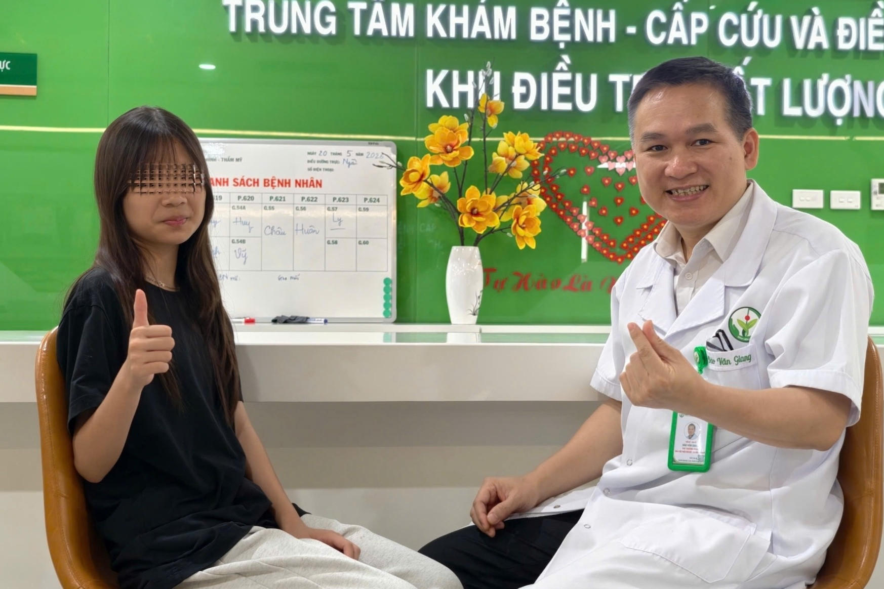 Cuộc hội ngộ sau 10 năm của cô bé từng bị mất toàn bộ da đầu và bác sĩ ân nhân