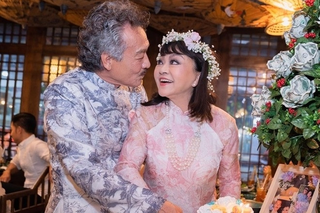 Thói quen của danh ca Hương Lan và sự thật lời từ giã sân khấu ở tuổi 70