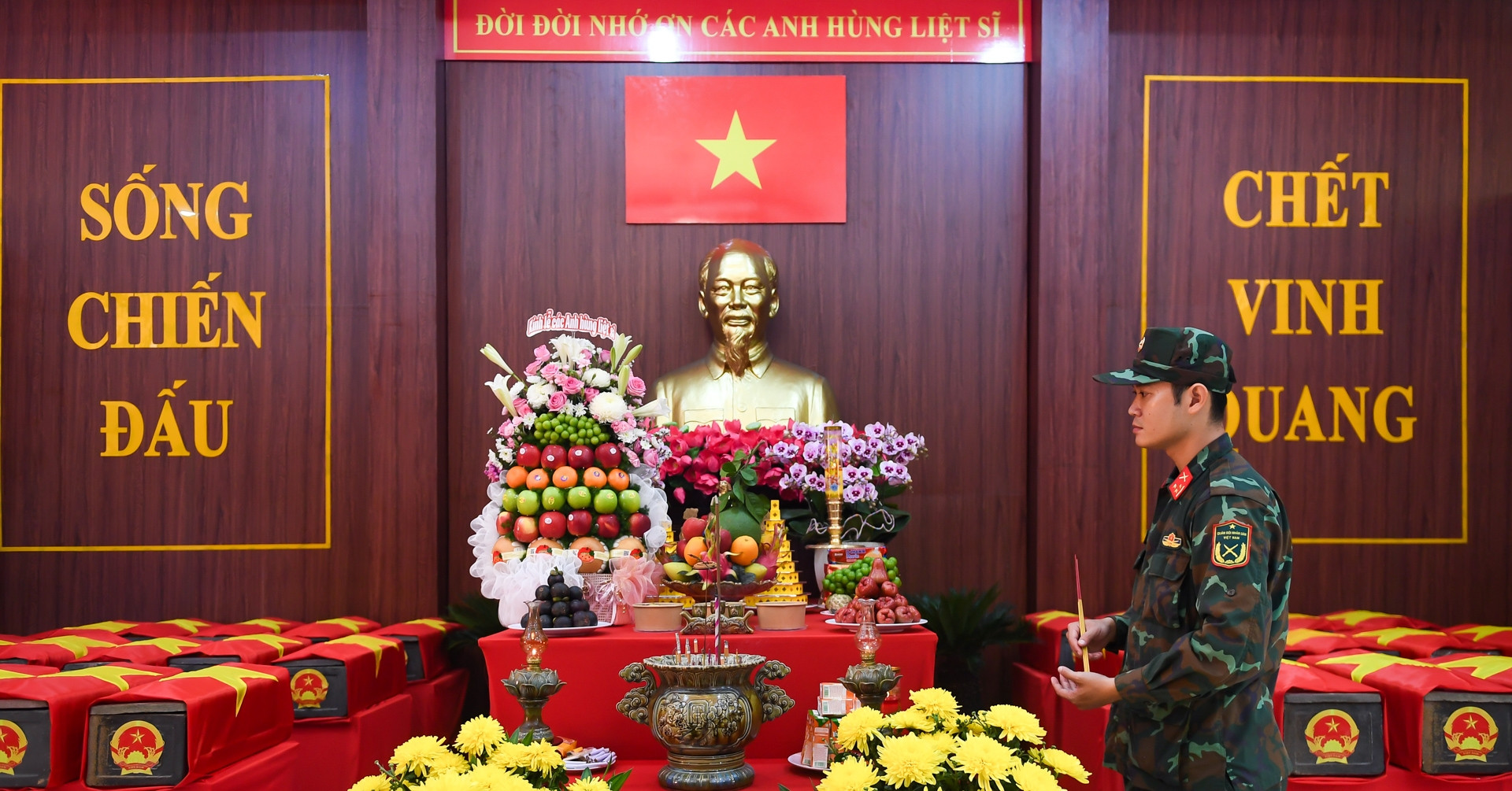 Tìm thấy 210 hài cốt liệt sĩ sau một tháng quy tập tại công viên Lê Thị Riêng
