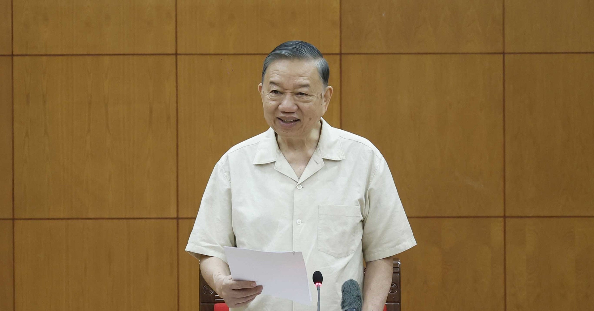 Tổng Bí thư, Chủ tịch nước: Làm rõ trách nhiệm với dự án chậm tiến độ, đội vốn