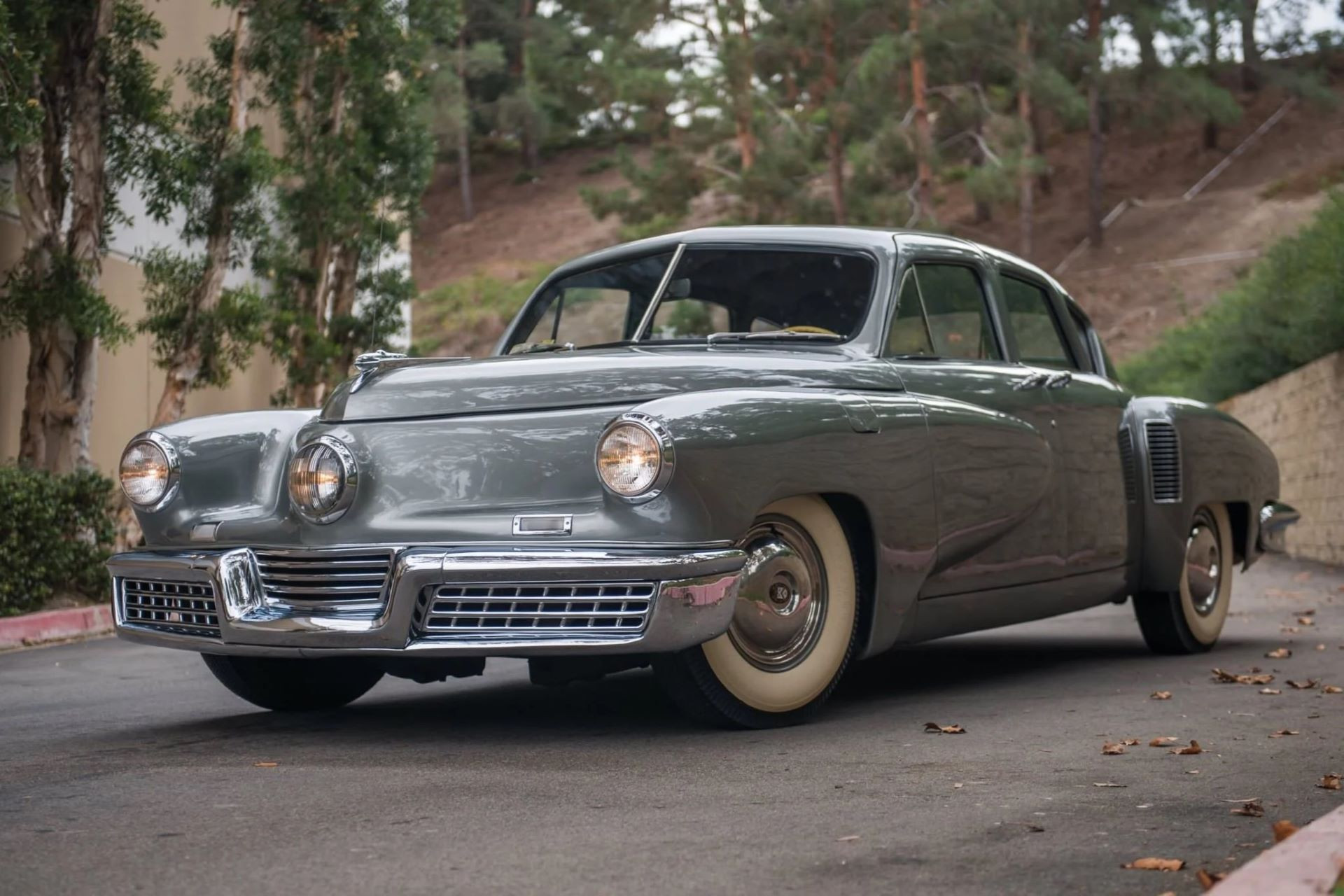 Tucker 48.jpg