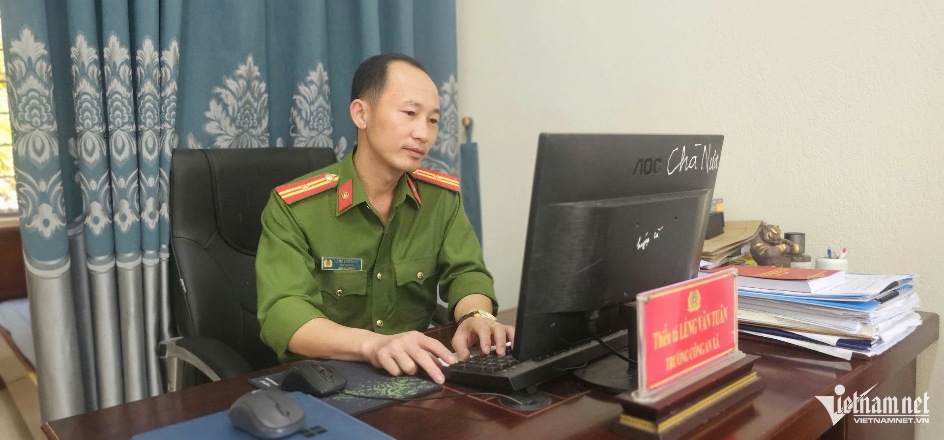 https://static-images.vnncdn.net/vps_images_publish/000001/000003/2026/8/6/w-leng-van-tuan-2-3020.jpg