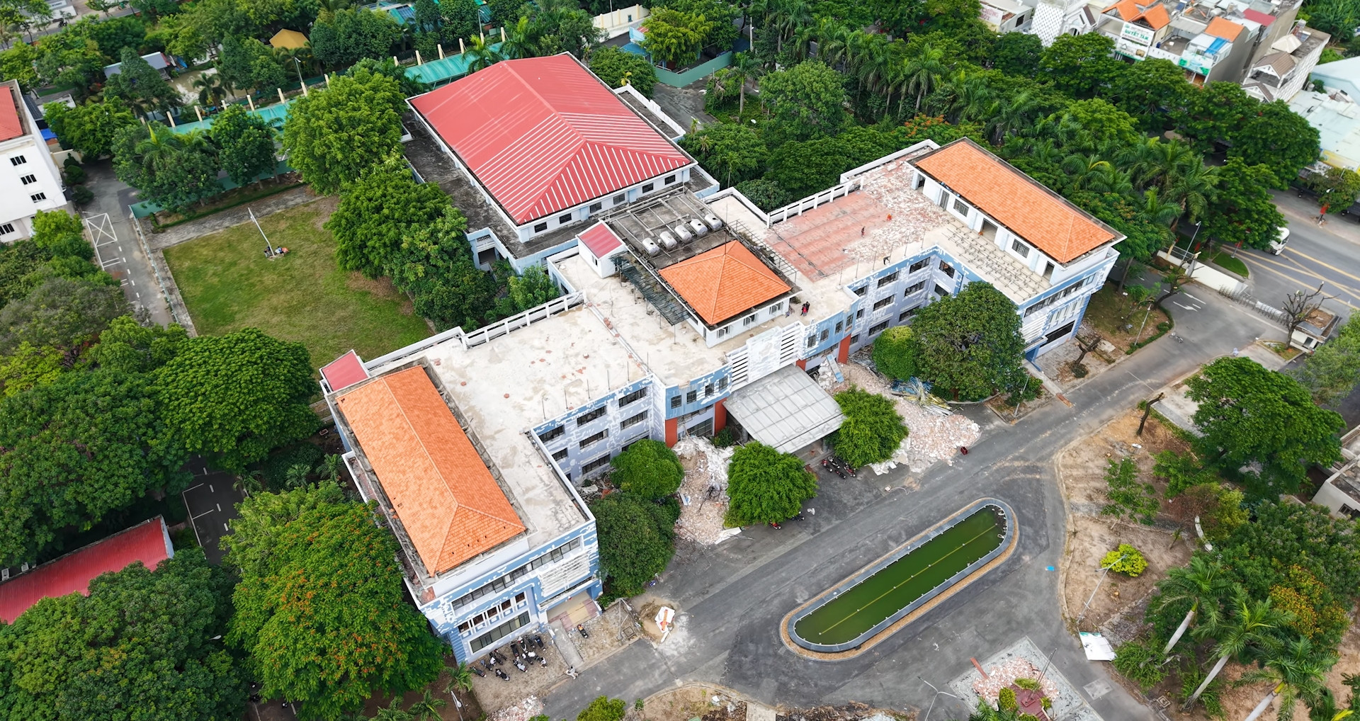 Cận cảnh trụ sở UBND ở TPHCM sắp thành trường học mang tên liệt sĩ Lê Thị Riêng