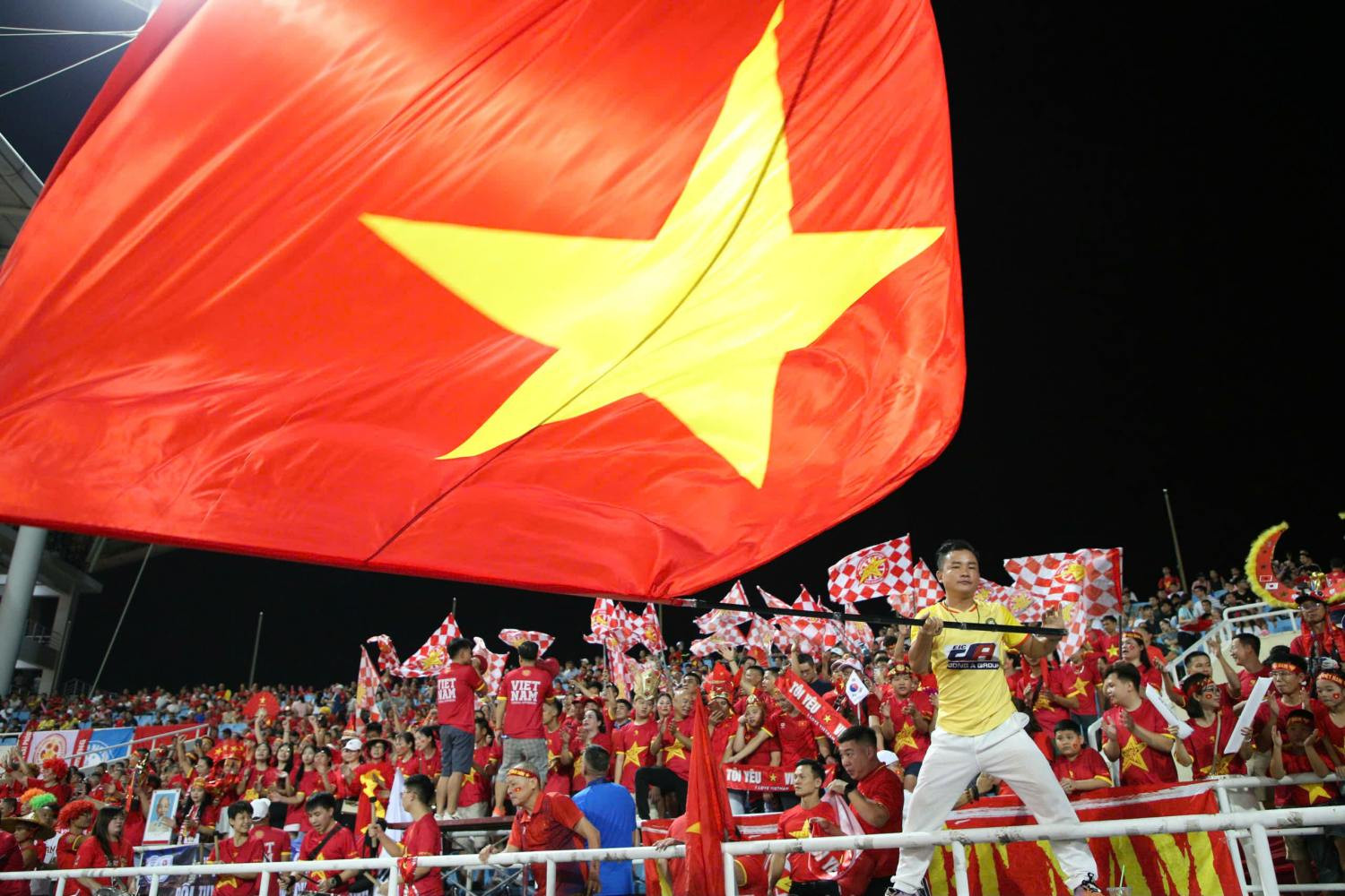 https://vms-files.vietnamnet.vn/vps_images_publish/000001/000003/2026/8/7/cdv-viet-nam-2534.jpg