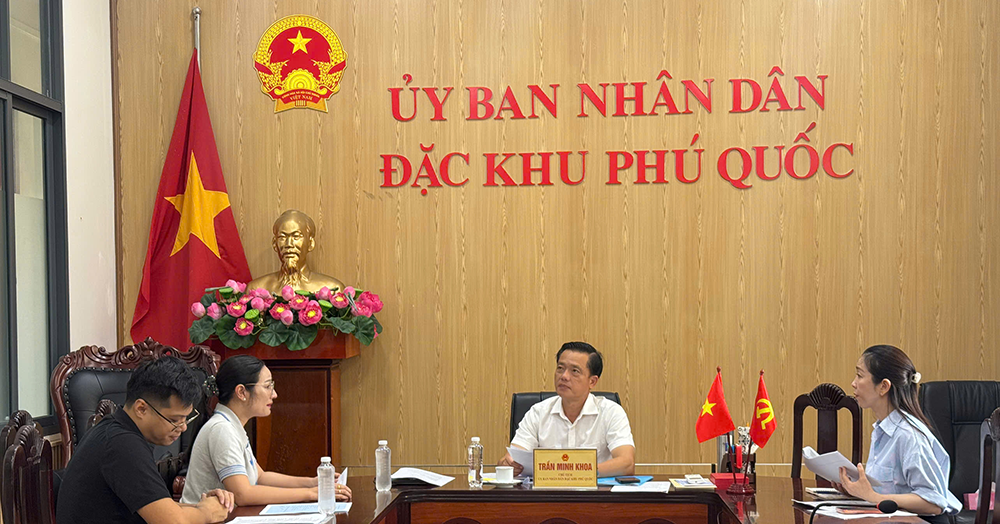 Chủ tịch Phú Quốc tiếp công dân Hà Nội tố bị lừa hàng chục tỷ đồng khi mua đất