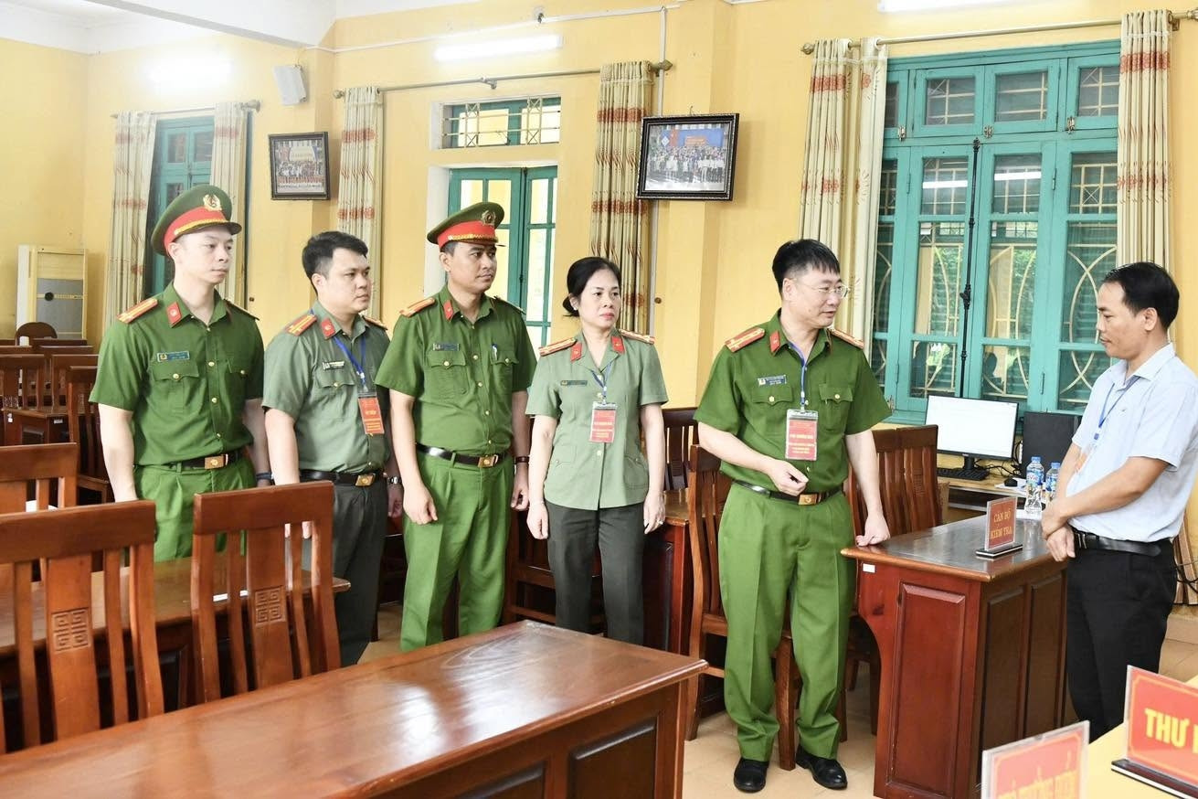 Công an bố trí thế nào tại kỳ thi lại của 328 thí sinh chuyên Tuyên Quang?