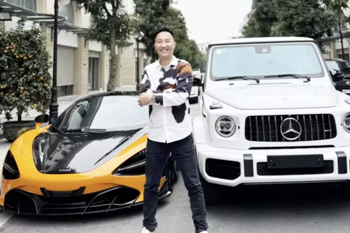 Loạt siêu xe, xe biển số đẹp từng được Huấn Hoa Hồng khoe gây sốt mạng