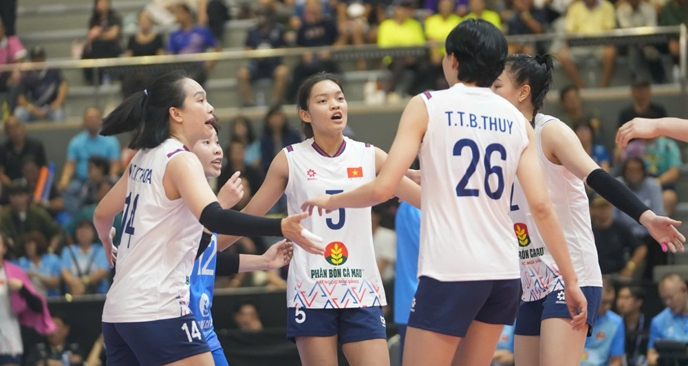 Bóng chuyền nữ Việt Nam thua ngược Indonesia trận ra quân chặng 2 SEA V.Cup