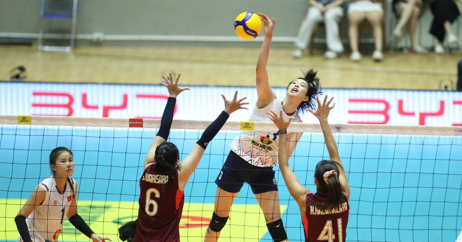 Trực tiếp bóng chuyền nữ Việt Nam 1-0 Indonesia: Ngược dòng set 2