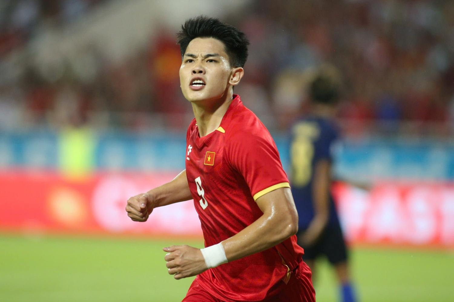 Trực tiếp bóng đá Việt Nam 1-0 Campuchia: Đình Bắc mở tỷ số