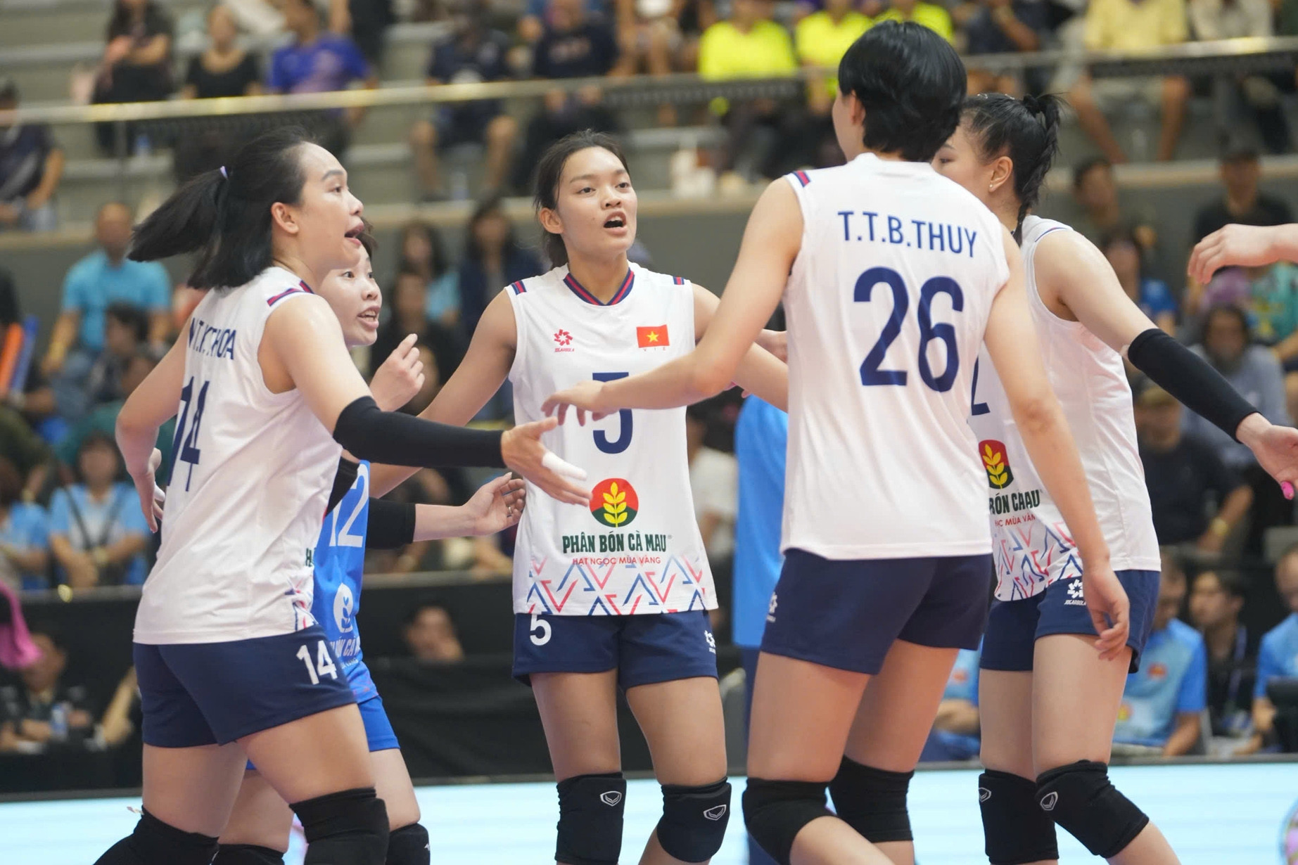 Tuyển bóng chuyền nữ Việt Nam vs Philippines: Thắng trận đầu