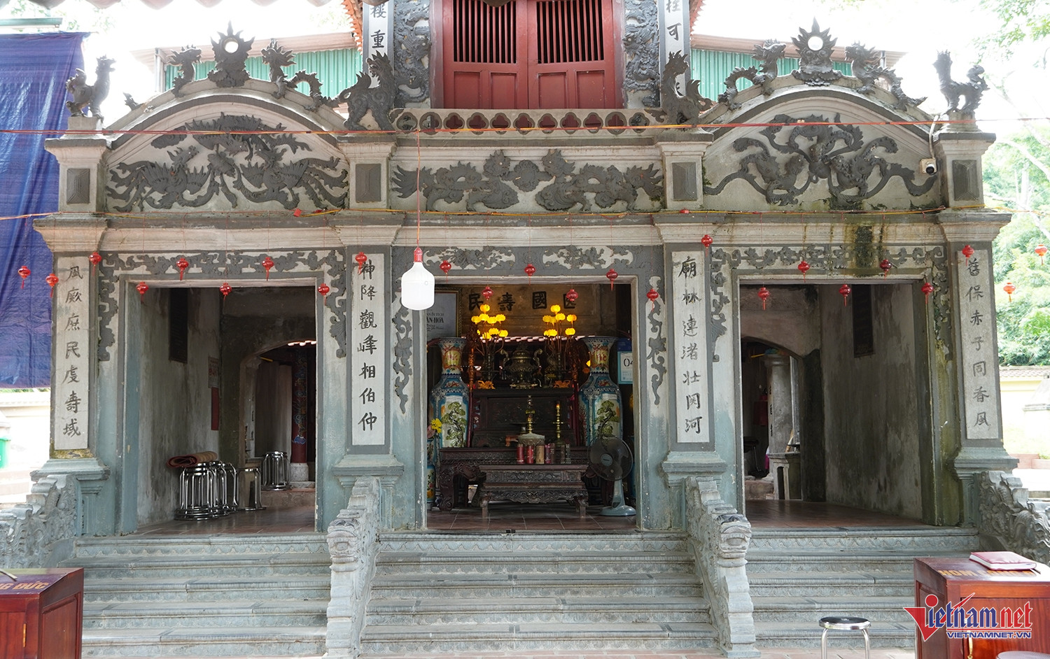 W-Đền Đức Hoàng.JPG.jpg