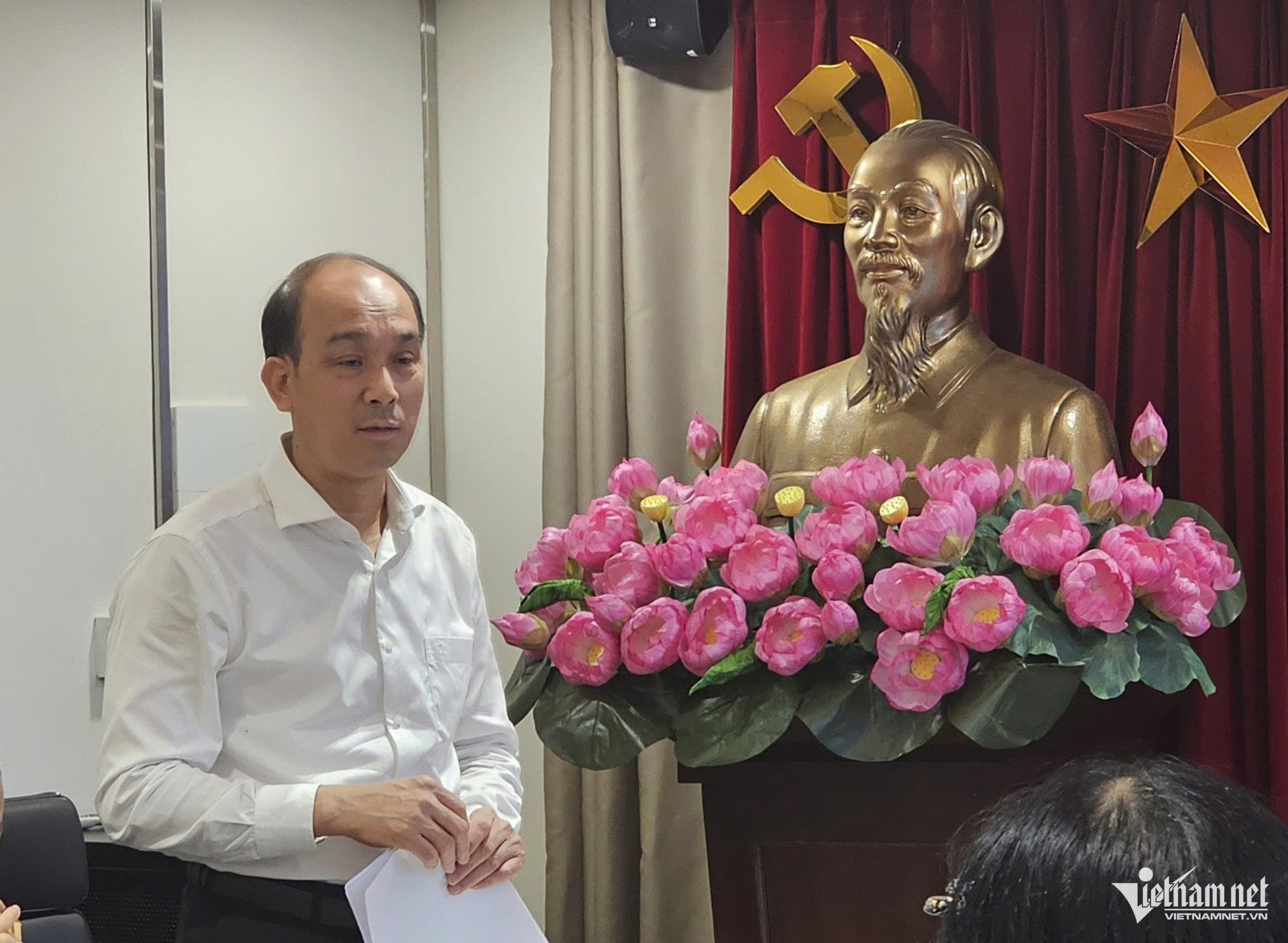 W-sở nội vụ.jpg