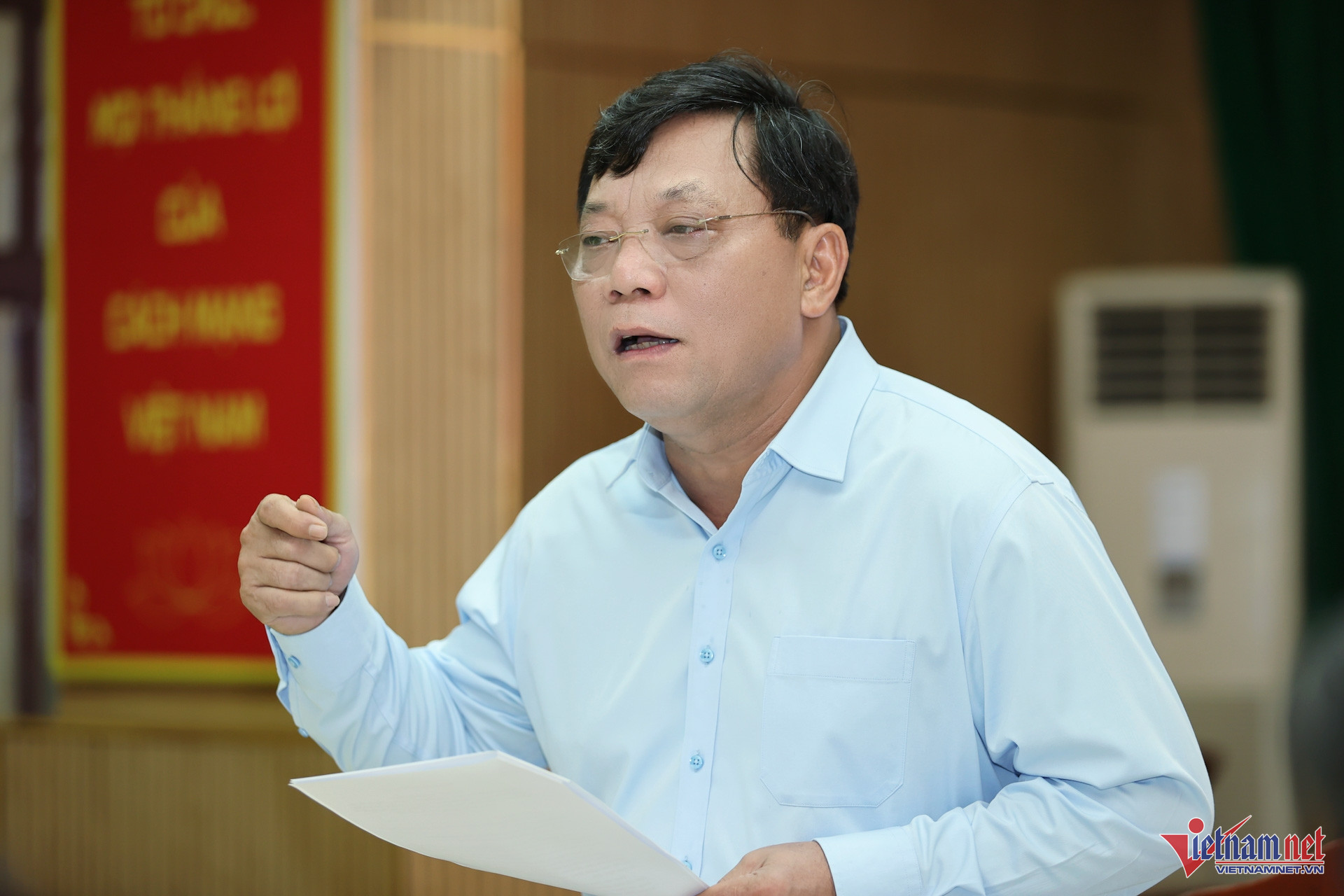 W-Thứ trưởng Nguyễn hải Trung.jpg