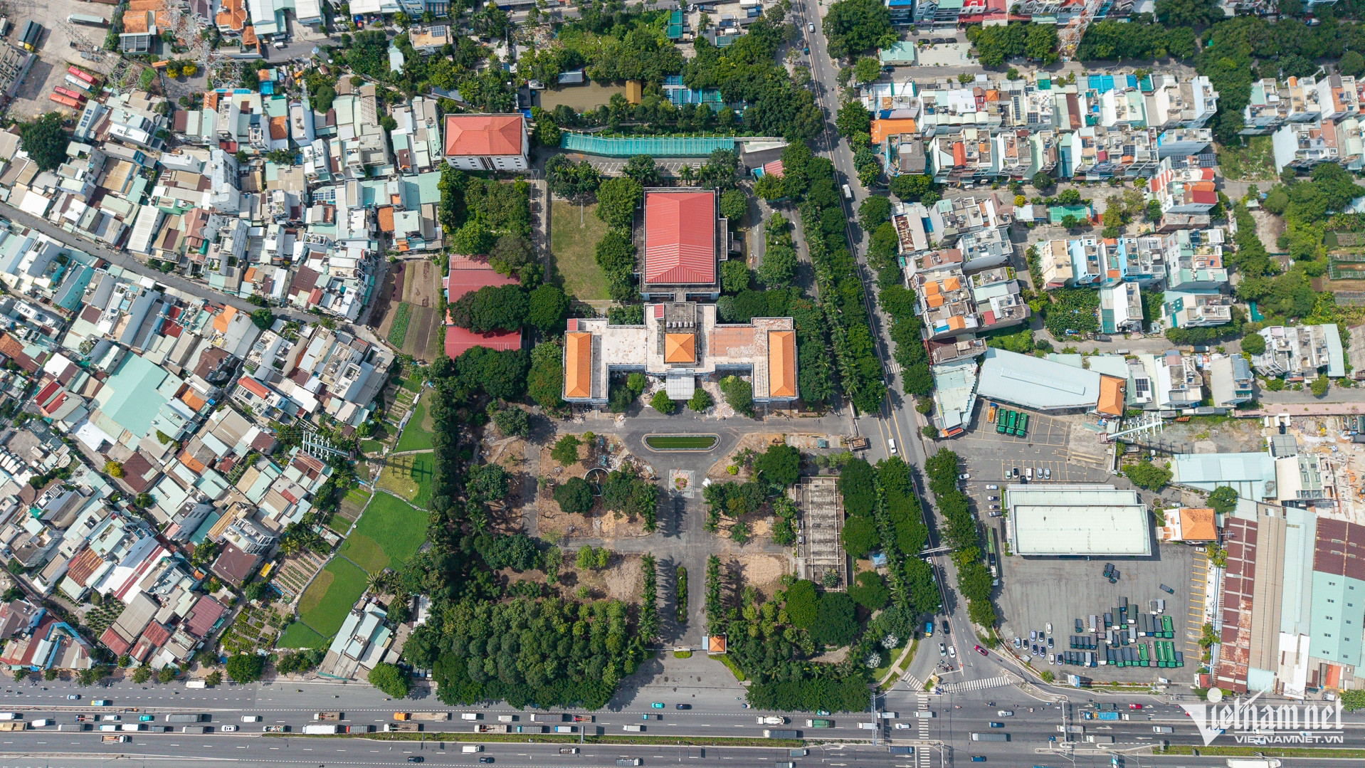 W-Trường TH THCS THPT Lê Thị Riêng Tuấn Hùng 42.jpg
