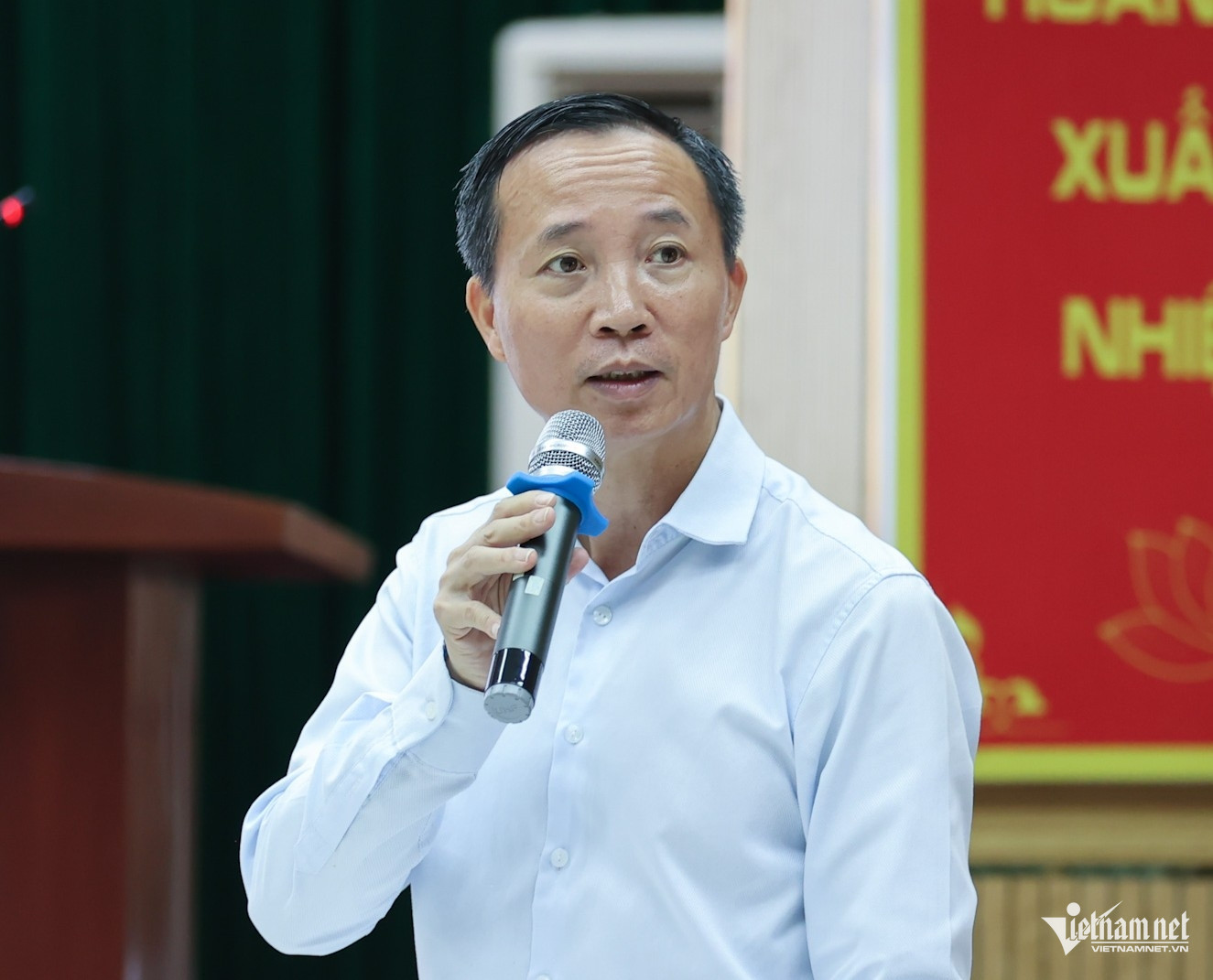 W-Vũ Hoài Bắc.jpg