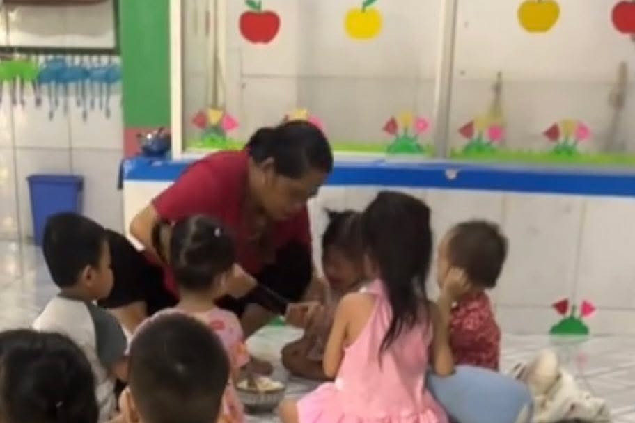 Xác minh vụ bảo mẫu đánh, bắn dây thun vào trẻ tại cơ sở mầm non ở TPHCM
