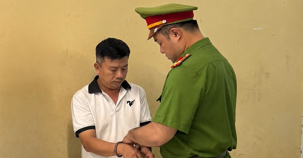 Bắt Trưởng ban quản lý chung cư ở TPHCM lừa đảo bán nhà tái định cư