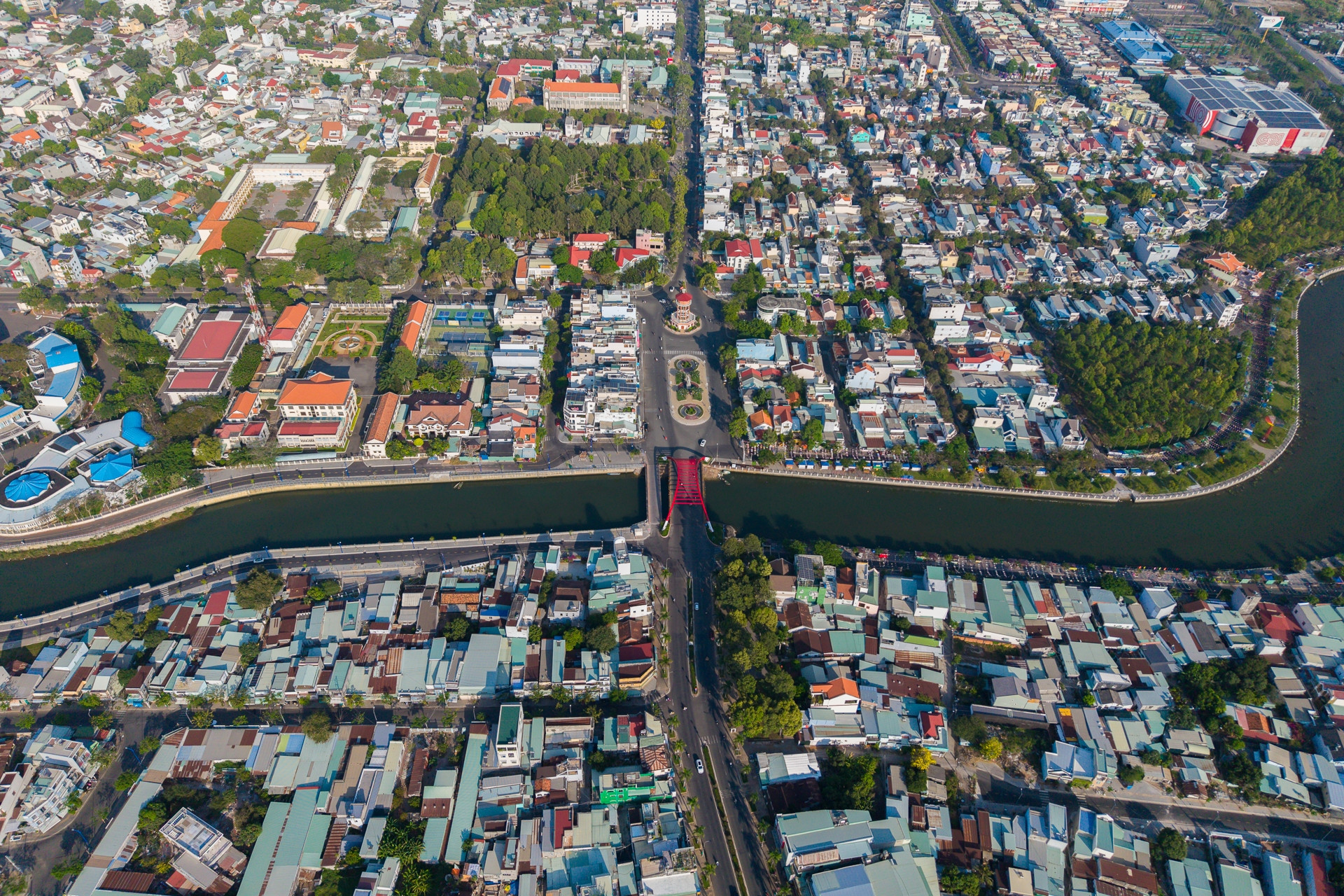 Chủ đất 'quay xe' giữa cơn sốt giá, đối mặt khoản phạt cọc hơn 10 tỷ đồng