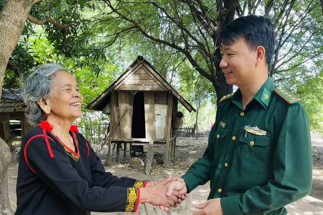 Những nữ chiến sĩ Gia Rai năm xưa thành 'thủ lĩnh' bản làng hôm nay