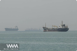 Thêm tàu chở dầu bốc cháy ở eo biển Hormuz