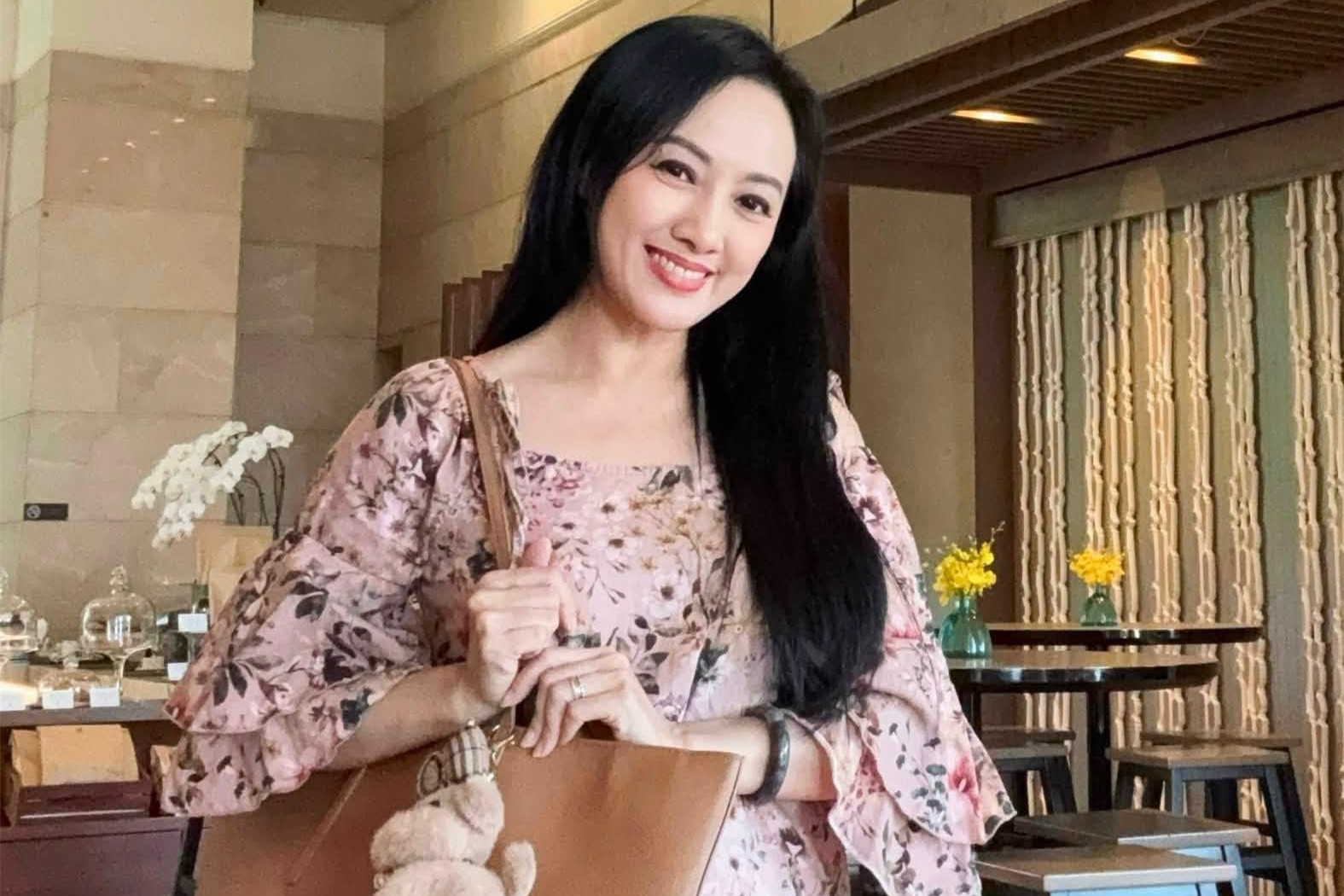 BTV Hoài Anh U50 trẻ khó tin, phút bình yên của Đại tá Tự Long