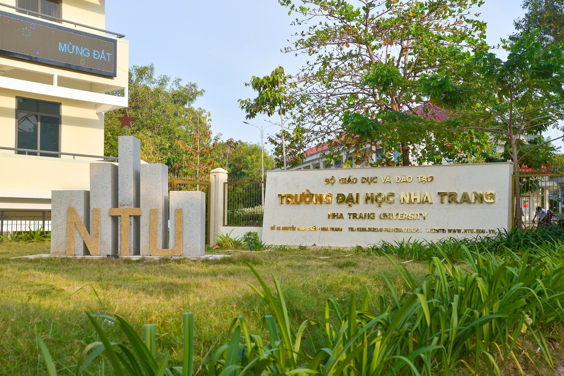 Trường ĐH đầu tiên của khu vực miền Trung và Tây Nguyên công bố điểm chuẩn