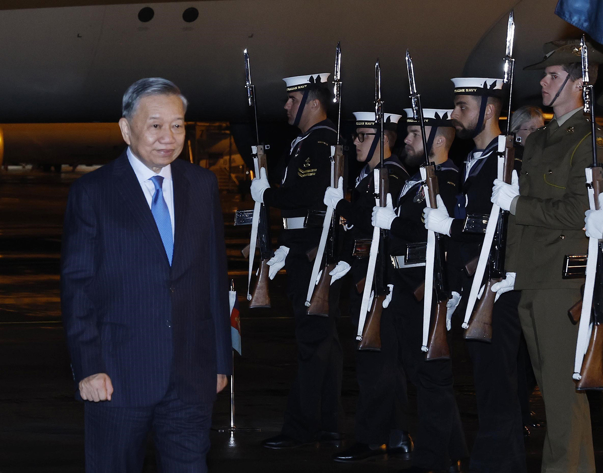 vna_potal_tong_bi_thu_chu_tich_nuoc_to_lam_bat_dau_chuyen_tham_cap_nha_nuoc_toi_australia__8943443.jpg
