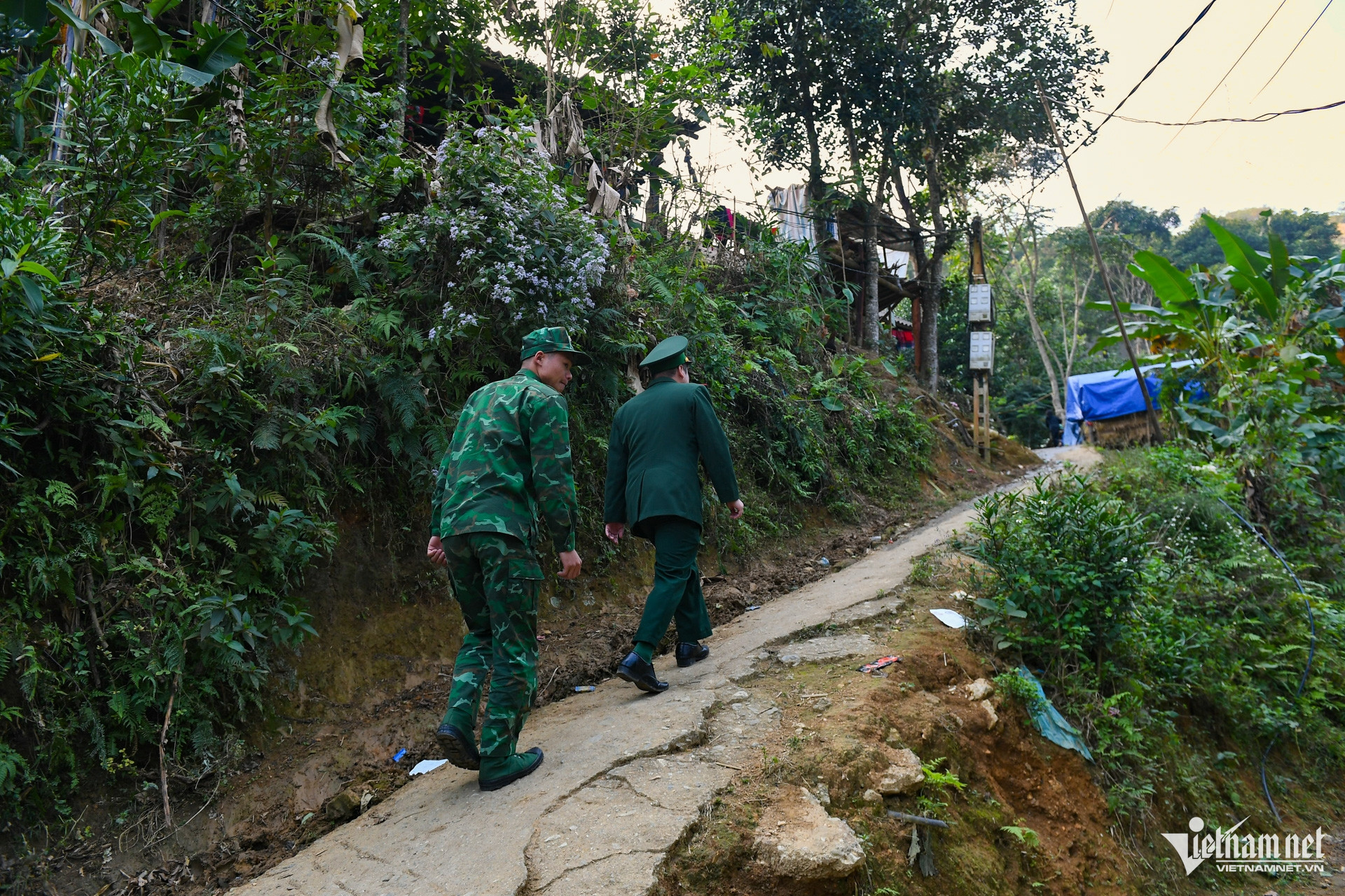 W-dttg   mien nui   bien phong (4).jpg