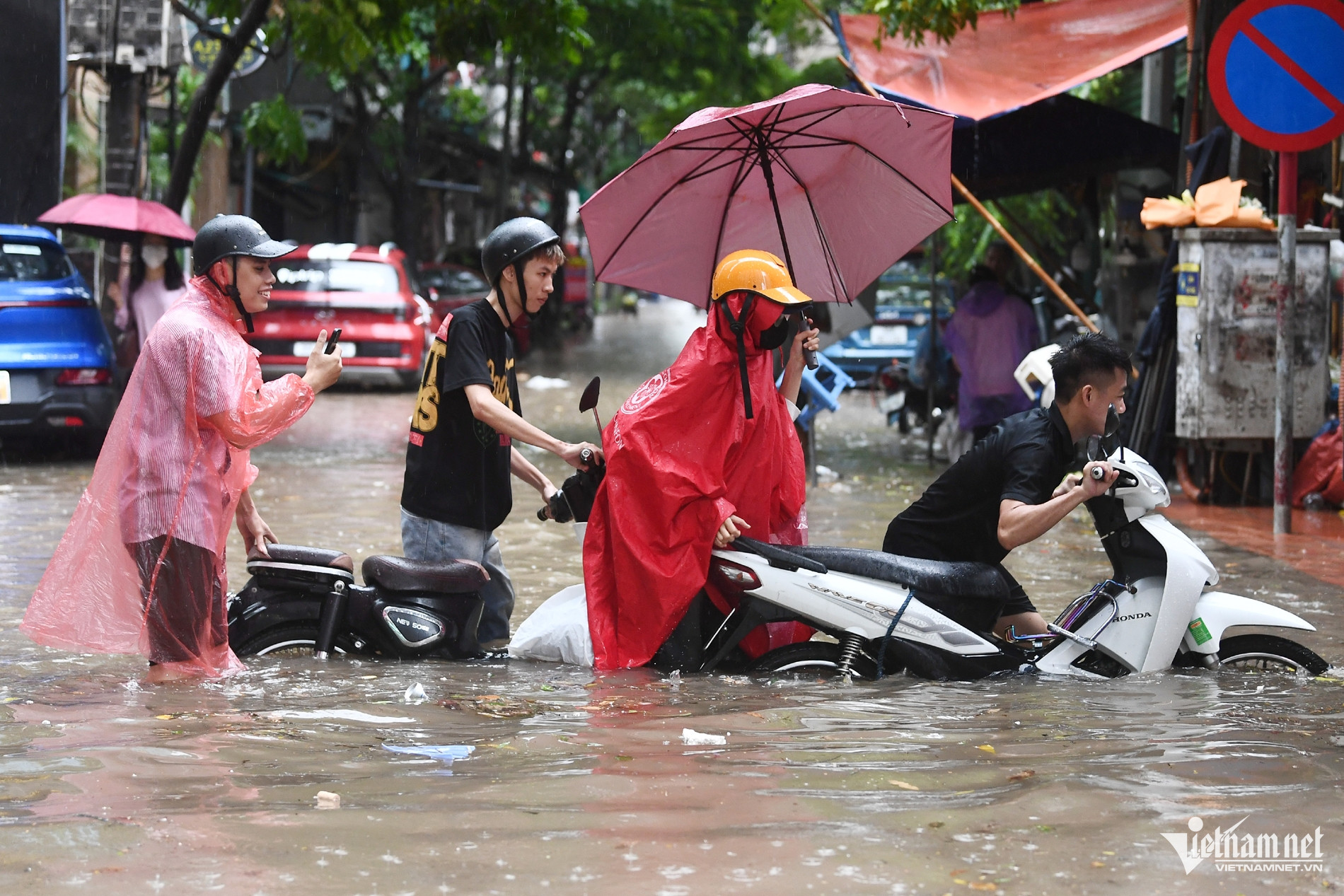W-mua lut ha noi 1.jpg.jpg