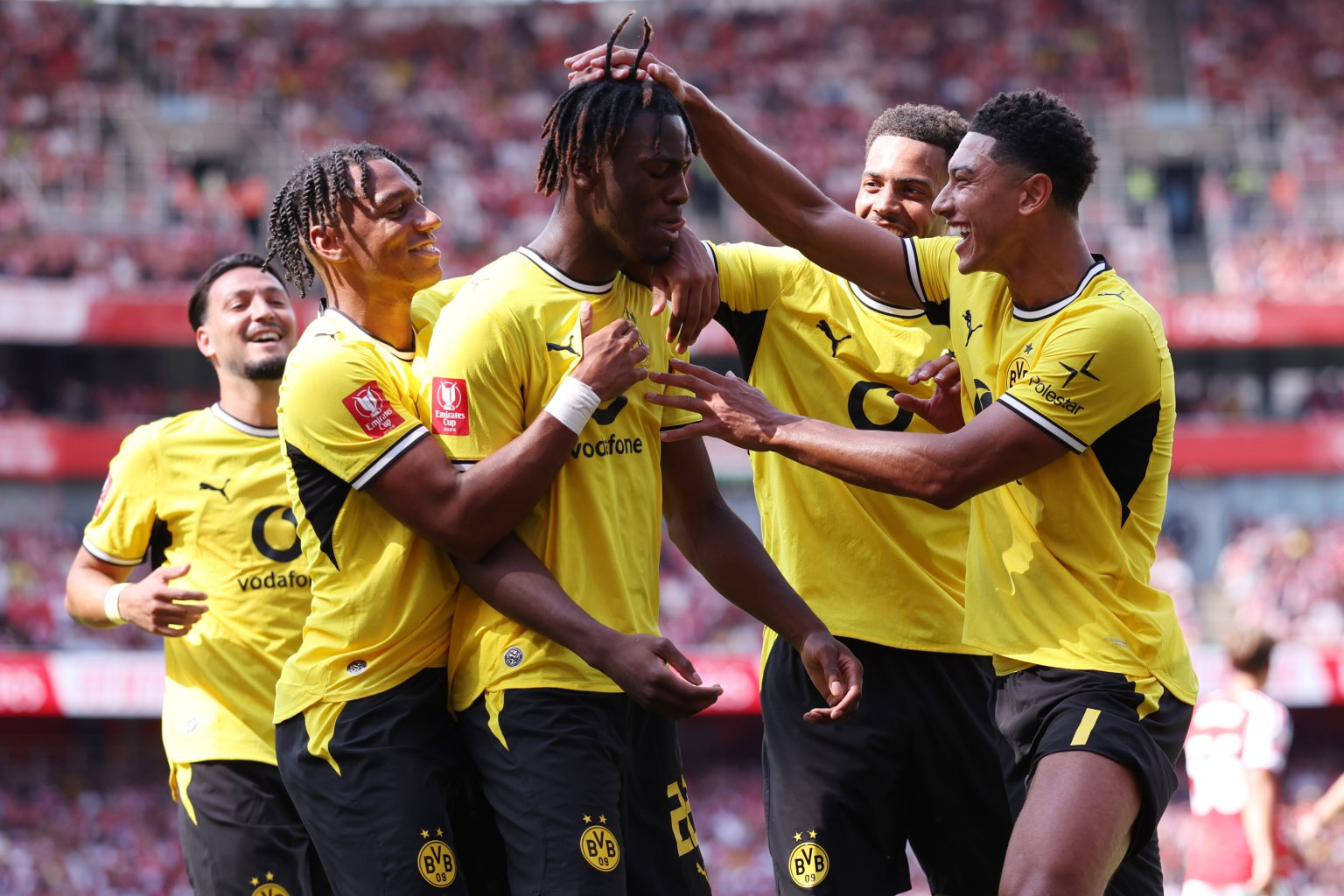 www_thesun_co_uk joane gadou borussia dortmund celebrates 1100268120_19e7b0 (2).jpg