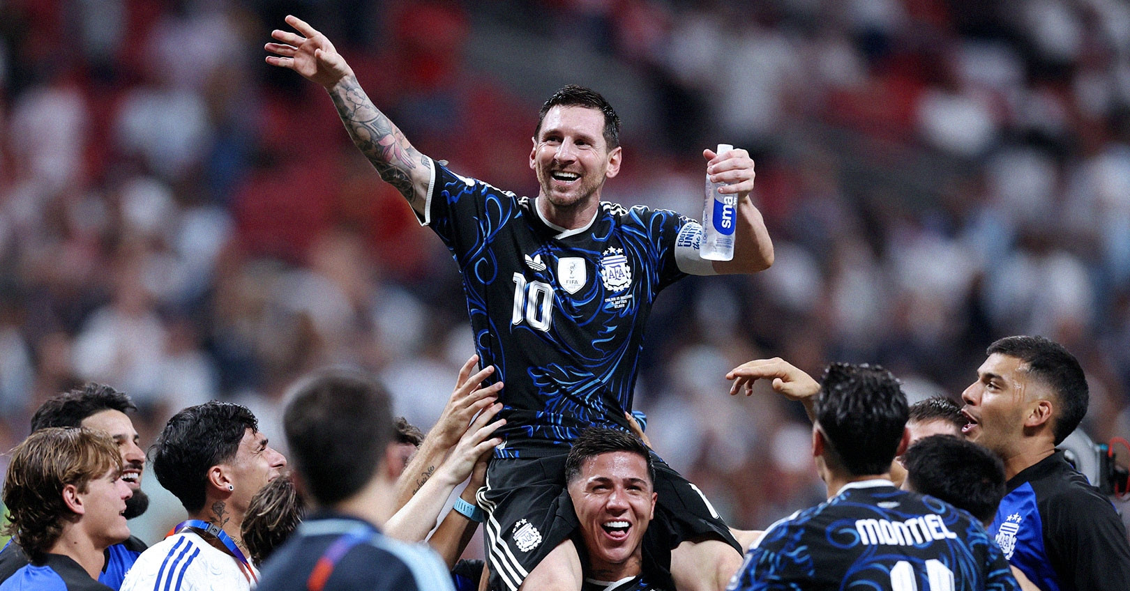 Lionel Messi: ‘Vị Thánh’ của Argentina