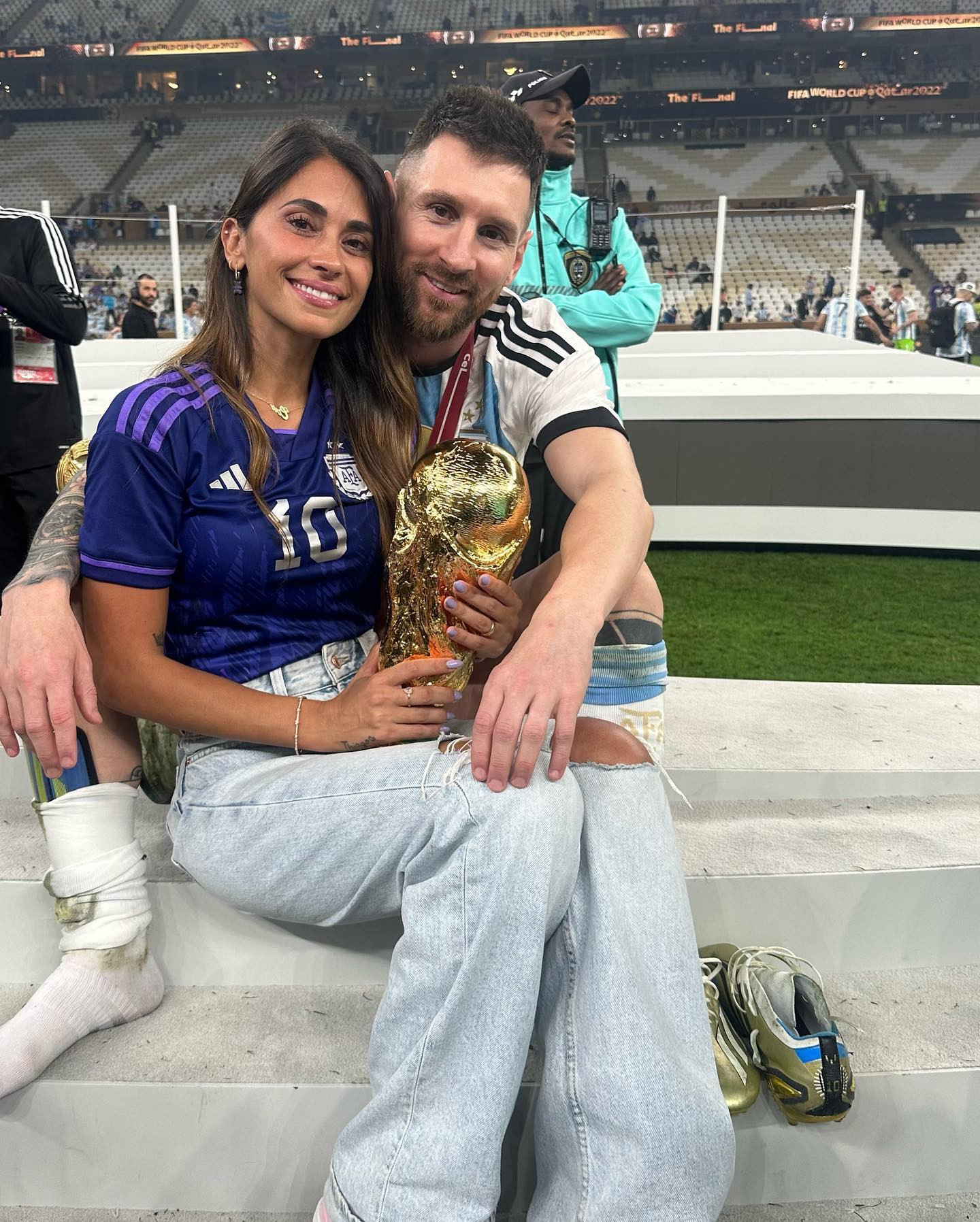 https://static-images.vnncdn.net/vps_images_publish/000001/000003/2026/9/1/photo-by-antonela-roccuzzo-on-december-18-2022-3-634.jpeg