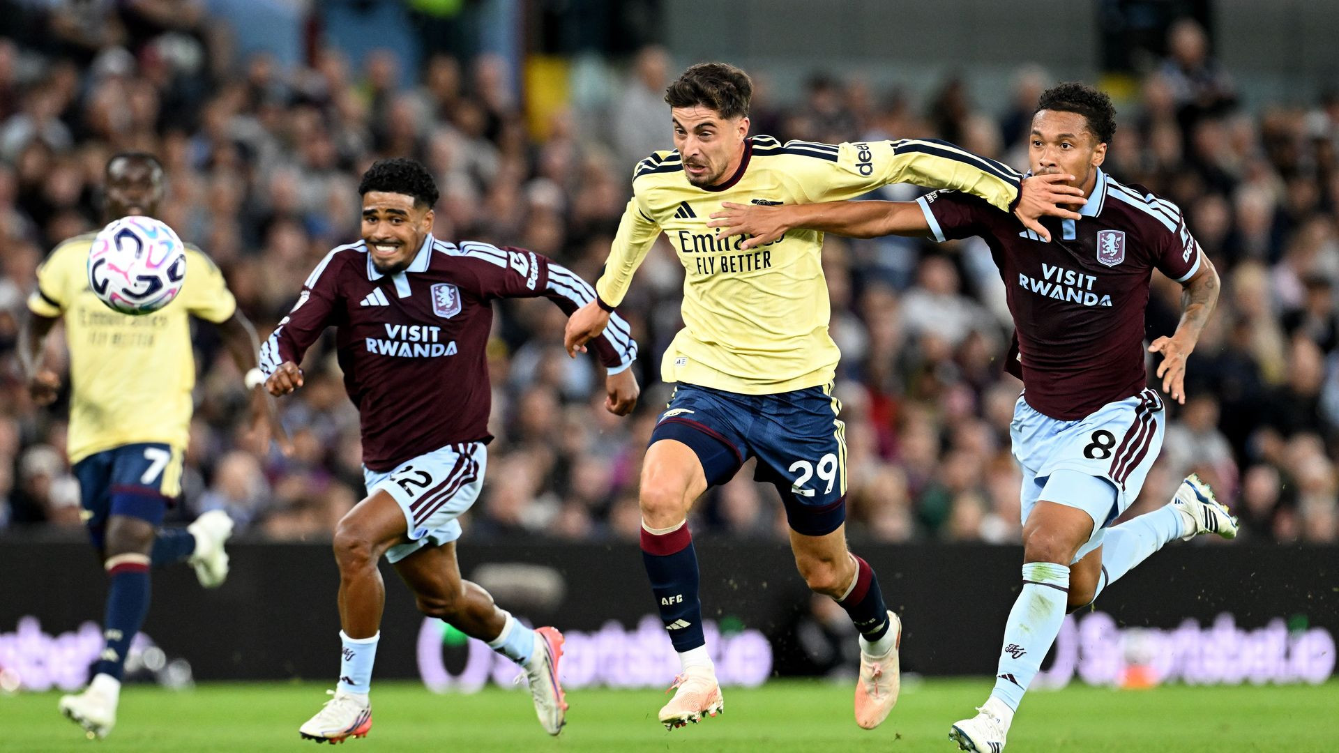 resources_premierleague_pulselive_com 2292878822 (2).jpg