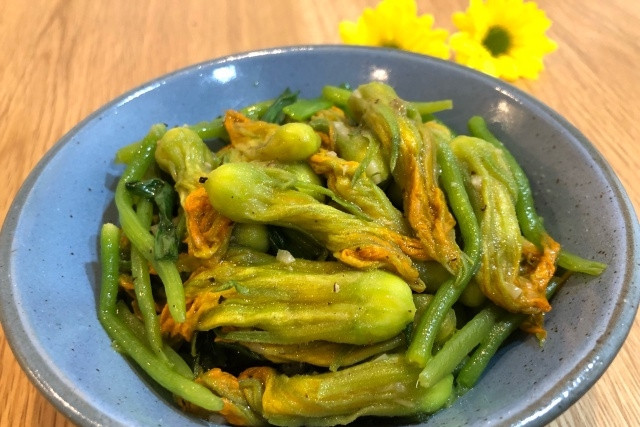 Vì sao không nên ăn dưa chuột, bông bí khi có vị đắng?