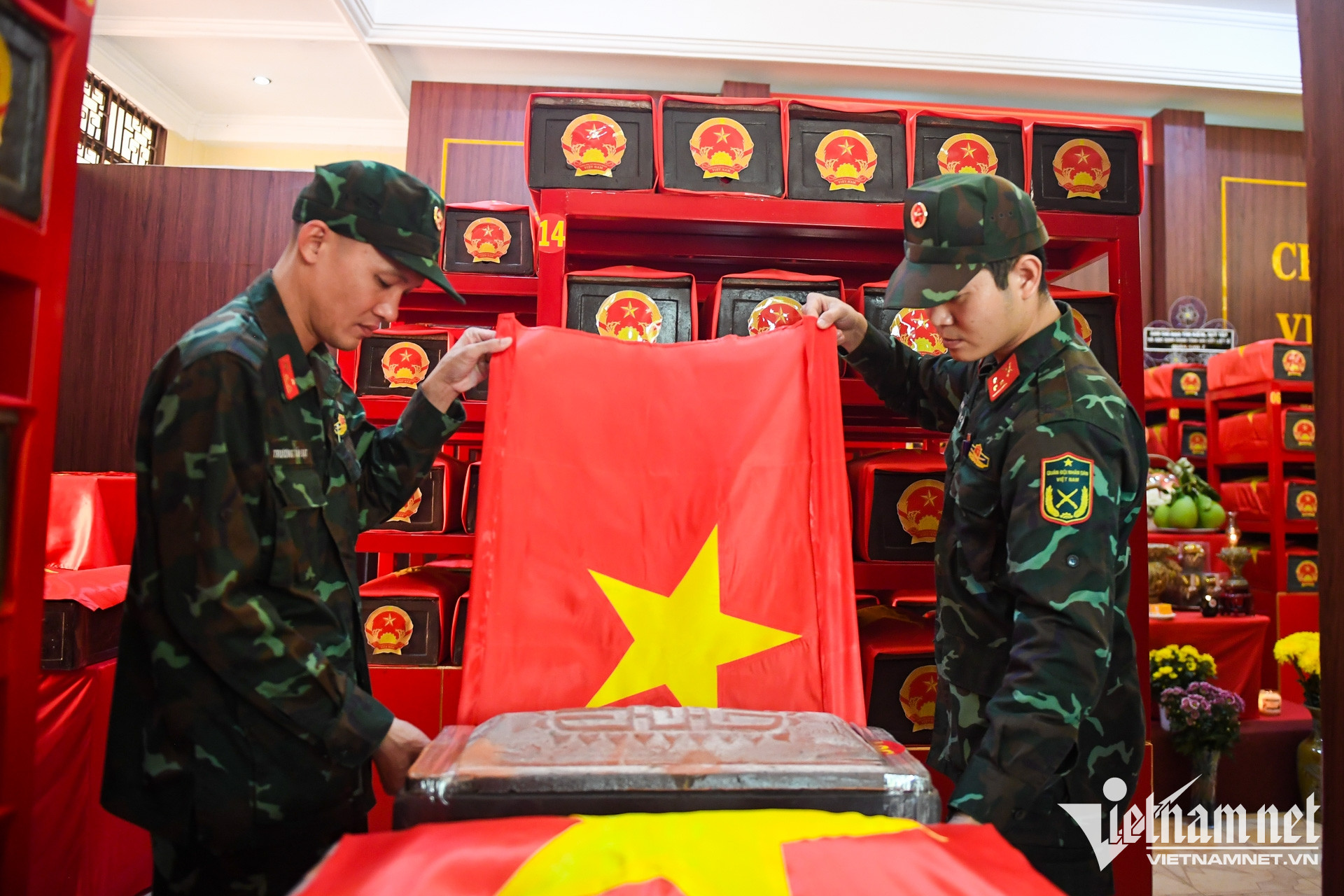 W-hài cốt liệt sĩ   Nguyễn Huế 18.jpg